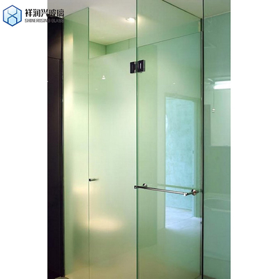 Puertas de baño de seguridad