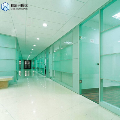 Vidrio flotante de 3 mm, 4 mm, 5 mm, 6 mm, 8 mm, de espesor plano, transparente y transparente para construcción