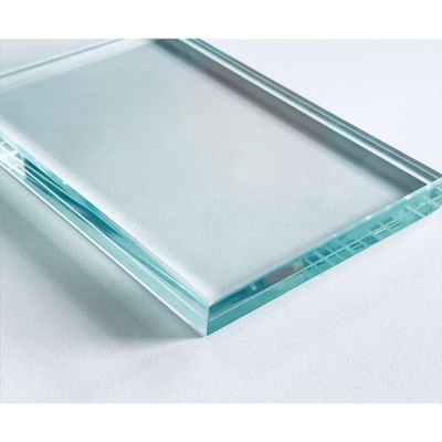 Hojas de vidrio laminado templado con capas SGP que cumplen con los requisitos de espesor del cliente