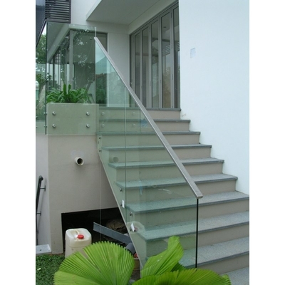 10mm 12mm Tamaño personalizado Barandillas transparentes Cercas Puerta de ducha Vidrio templado Personalización