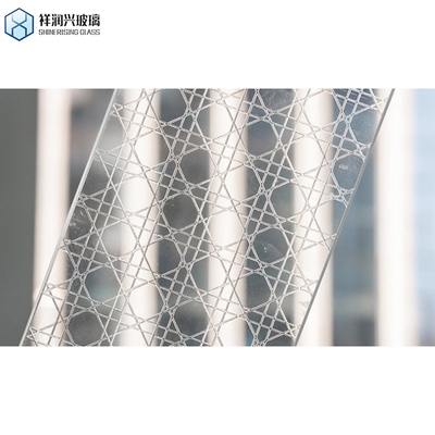 Vidrio flotante de alta transparencia y bajo contenido de hierro vidrio templado de 4 mm para paneles solares de suministro de vidrio