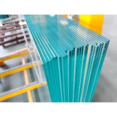Artículo conformable de superficie plana, curvado, endurecido, transparente, congelado, templado, vidrio para baño