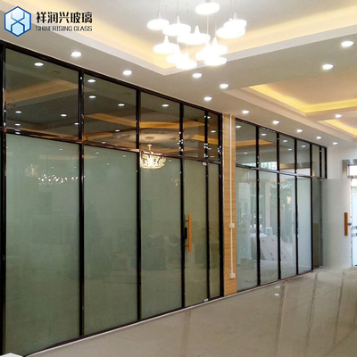 Artículo conforme Paneles de vidrio laminado templado de 4 mm, 6 mm, 8 mm, 10 mm, 12 mm, irrompibles