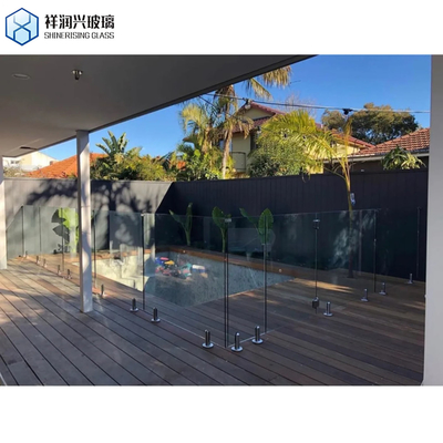 Paneles de vidrio laminado de 12 mm para cercas de piscinas tecnológicamente avanzados y laminados