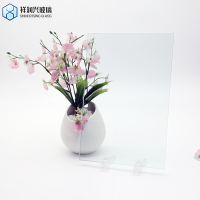 Capas de alta demanda de diseño chino personalizado de pared de color tintado de vidrio flotante para ventana