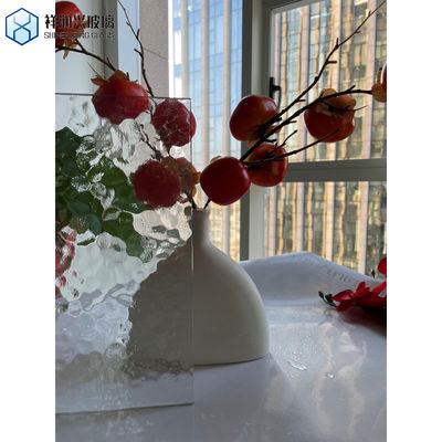 Estructura de flotación templada calificada Vidrio corrugado sólido ultraclaro para ventanas de puertas