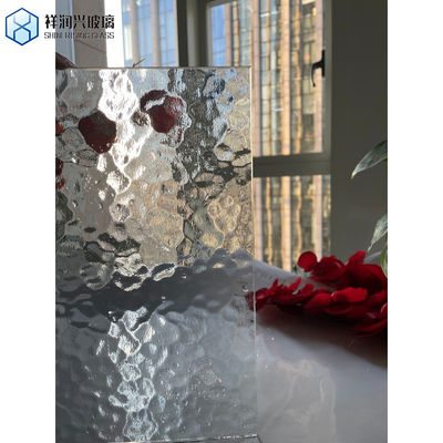 Estructura de flotación templada calificada Vidrio corrugado sólido ultraclaro para ventanas de puertas