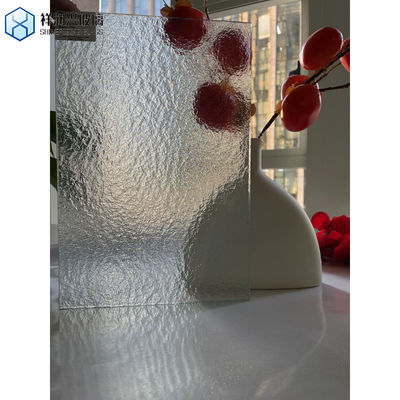 Estructura de flotación templada calificada Vidrio corrugado sólido ultraclaro para ventanas de puertas