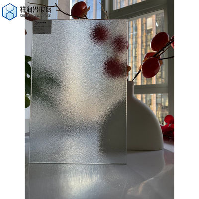 Estructura de flotación templada calificada Vidrio corrugado sólido ultraclaro para ventanas de puertas