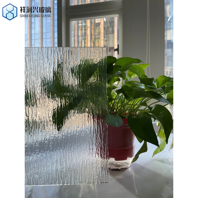 Producto principal Vidrio laminado de bajo contenido de hierro Vidrio laminado con textura piramidal de malla