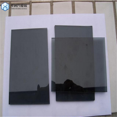 Vidrio de seguridad de alta resistencia Vidrio flotante Vidrio teñido con estructura sólida en blanco