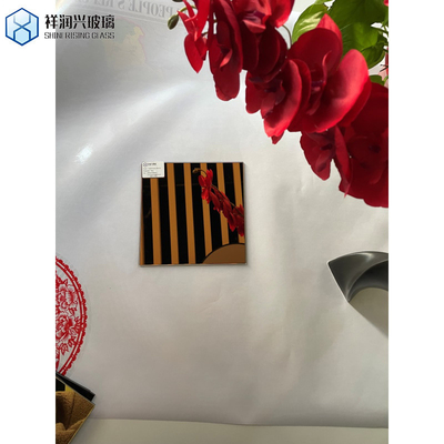 Plata de vidrio de espejo teñido de bronce para la decoración del edificio Panel de vidrio único Baño