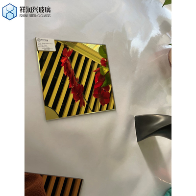 Espejo decorativo de vidrio pintado de color con y directo en demanda