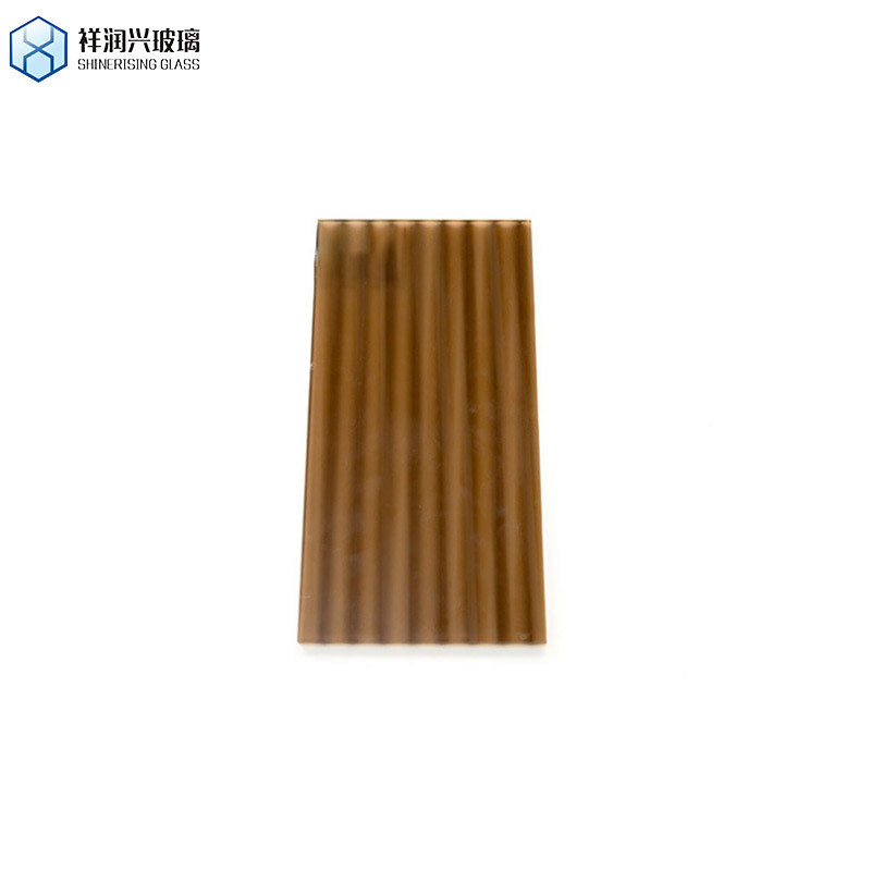 Certificado ISO 3mm-8mm Bronce claro Karatachi Qingdao Mistlite Flora Vidrio con patrón flautado