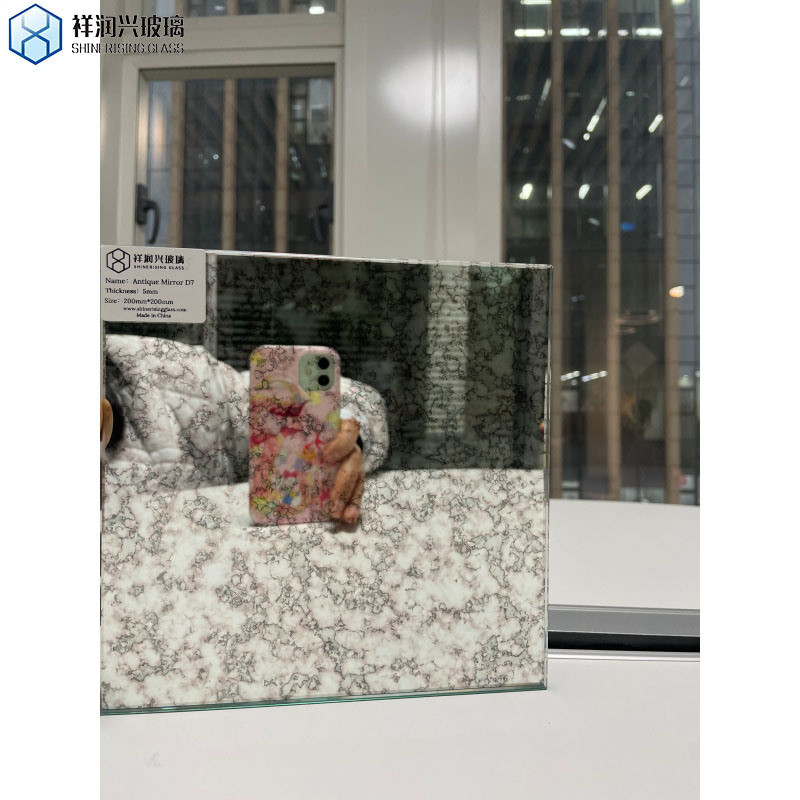 Decoración de mariposas con certificación SGS