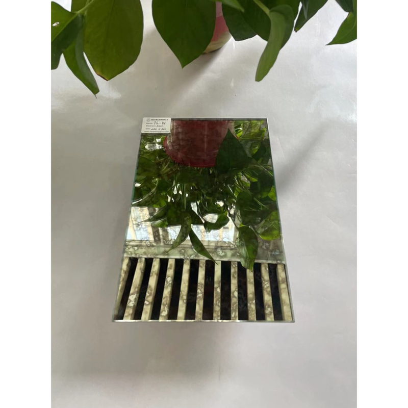 Cortar el panel de pared del espejo de vidrio decorativo procesado con estilo moderno y templado
